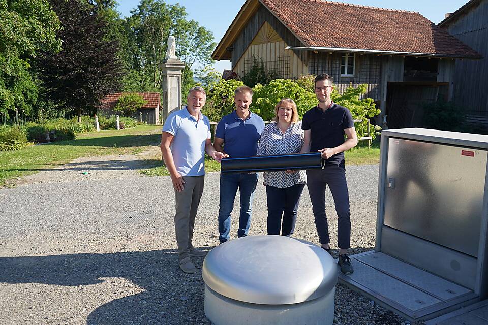 Gemeinsame Trinkwasserprojektumsetzung. Nachfolgend weitere Informationen zum Bild.